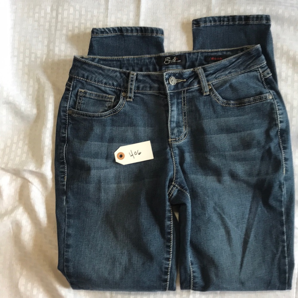 Earl Jeans Size 6 - Picture 1 of 7